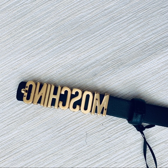 Moschino Logo Leather Belt - Picture 4 of 7